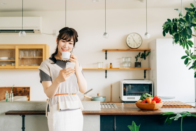 家でスマホ検索